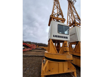 Tornkran LIEBHERR