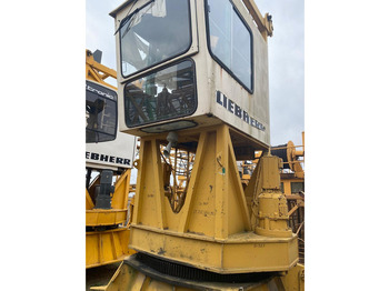 Tornkran LIEBHERR