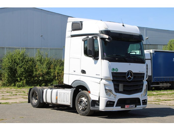 Dragbil MERCEDES-BENZ Actros 1845