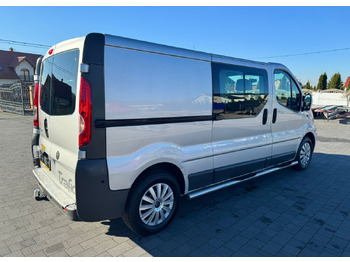 Dubbelhytt transportbil Renault Trafic 2.5 150ps 5- osobowy Doka Stan B. Dobry: bild 2 Dubbelhytt transportbil Renault Trafic 2.5 150ps 5- osobowy Doka Stan B. Dobry: bild 2