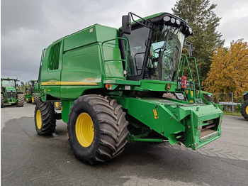 Skördetröska JOHN DEERE T550