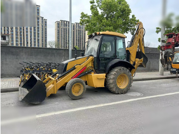 Grävlastare CASE 580