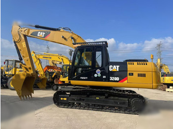 Bandgrävare CATERPILLAR 320D