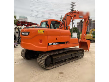 Bandgrävare DOOSAN DX140