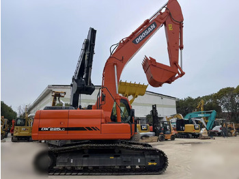 Bandgrävare DOOSAN DX225LC
