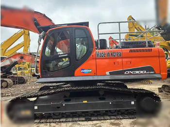 Bandgrävare DOOSAN DX300 LC: bild 2