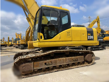 Bandgrävare KOMATSU PC220-7: bild 5