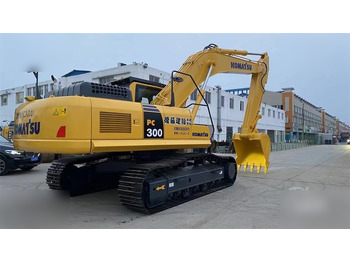 Bandgrävare KOMATSU PC300-8