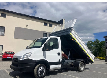 Transportbil med tippflak IVECO Daily 35c13