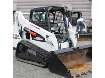 Kompaktlastare/ Slirstyrda lastare BOBCAT S160