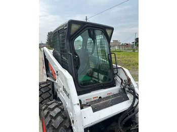 Kompaktlastare/ Slirstyrda lastare USED BOBCAT S160 Skid-steer Loader Bobcat S160 Carry Sweeper with Very Good Performance Is for Sale at a Low Price. [ Copy ]: bild 3