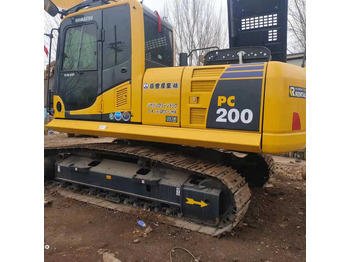 Bandgrävare KOMATSU PC200-8