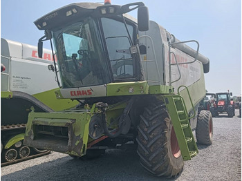 Skördetröska CLAAS Lexion 570