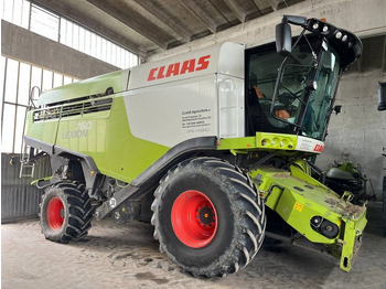 Skördetröska CLAAS Lexion 760