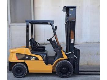 Dieseltruck CATERPILLAR