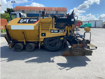 Grävmaskin CATERPILLAR AP300