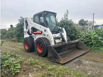 Kompaktlastare/ Slirstyrda lastare BOBCAT S300