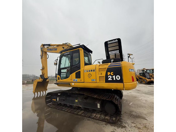 Bandgrävare KOMATSU PC210