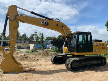 Bandgrävare CATERPILLAR 323D3