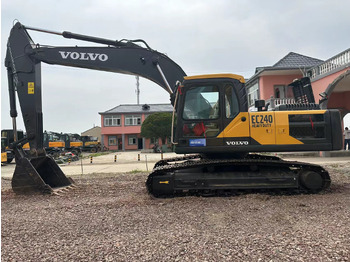 Grävmaskin VOLVO EC240