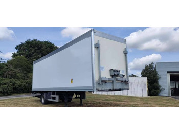 Skåp semitrailer