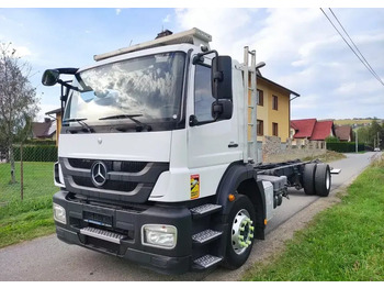 Chassi lastbil MERCEDES-BENZ Axor 1829