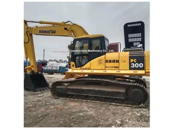 Bandgrävare KOMATSU PC300-7