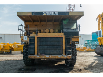 Terränggående truck CATERPILLAR 777