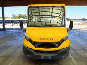 Skolbuss IVECO