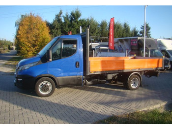 Transportbil med tippflak Iveco DAILY 100%PRZEBIEG-POTWIERDZONY: bild 3 Transportbil med tippflak Iveco DAILY 100%PRZEBIEG-POTWIERDZONY: bild 3