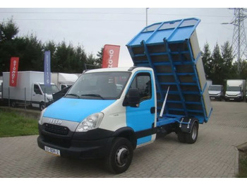 Transportbil med tippflak IVECO Daily