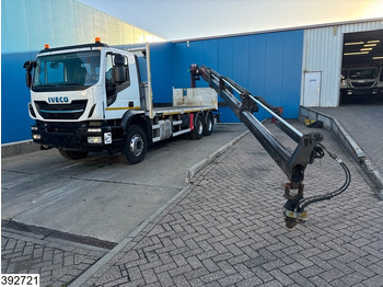 Flakbil, Kranbil Iveco Trakker 360 6x4, EURO 6, Palfinger, Remote: bild 2 Flakbil, Kranbil Iveco Trakker 360 6x4, EURO 6, Palfinger, Remote: bild 2