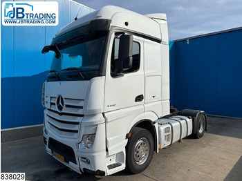 Dragbil MERCEDES-BENZ Actros 1842