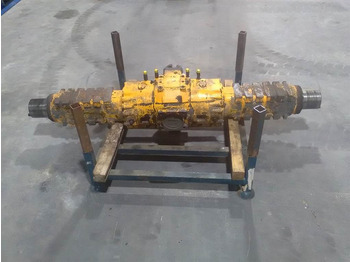 Axel och reservdelar