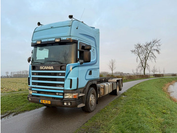 Lastbil med kabelsystem SCANIA R164