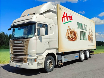 Lastbil med skåp SCANIA R 490