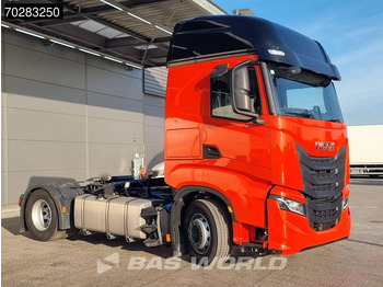 Dragbil Iveco S-Way 490 4X2 DAMAGED! chassis bent 2x Tanks LED Navi Euro 6: bild 3