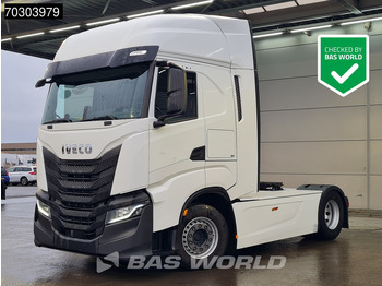 Dragbil IVECO S-WAY
