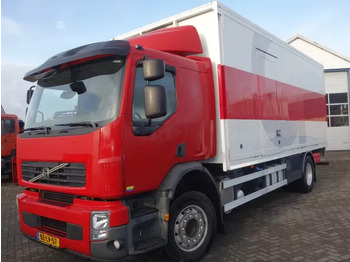 Lastbil med skåp VOLVO FE 260