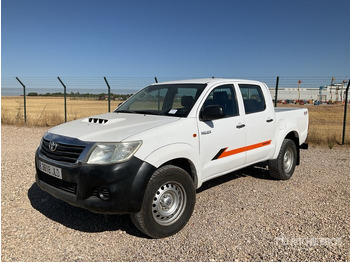 Pickup TOYOTA Hilux