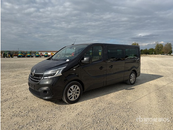 Minibuss RENAULT Trafic