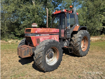 Traktor CASE IH 1455XL
