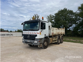 Tippbil lastbil MERCEDES-BENZ Actros 3336