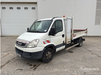 Transportbil med tippflak IVECO Daily 35c13
