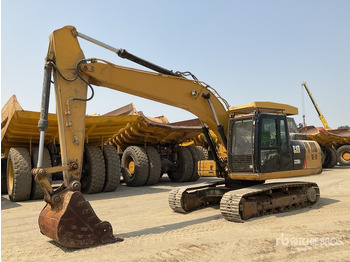 Bandgrävare CATERPILLAR 320D3