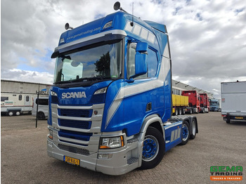 Dragbil SCANIA R 450