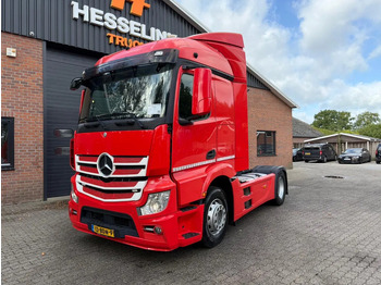 Dragbil MERCEDES-BENZ Actros 1842