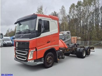 Chassi lastbil VOLVO FH13 500