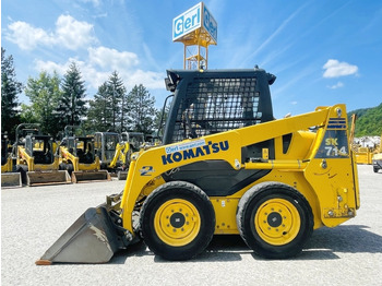 Kompaktlastare/ Slirstyrda lastare KOMATSU SK714