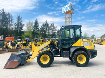 Hjullastare KOMATSU WA80